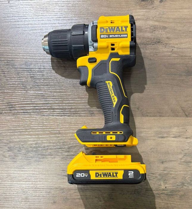 Wiertarko wkrętarka akumulatorowa DeWalt 20V DCD794D1 OUTLET!