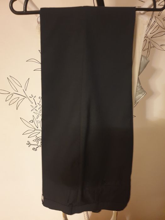 Garnitur męski C&A 48 szary grafitowy egzamin marynarka spodnie