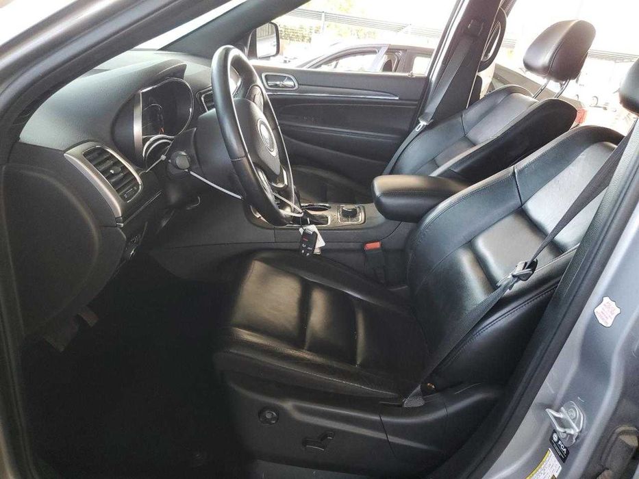 Jeep Grand Cherokee Limited (2021)