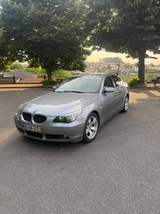 Bmw 530d de 2004 com 156 mil km reais