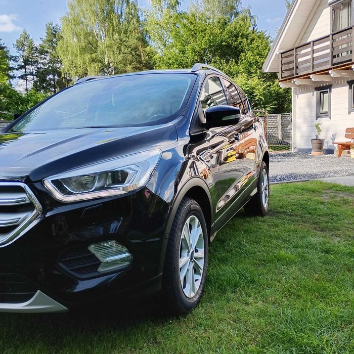 Samochód Ford KUGA