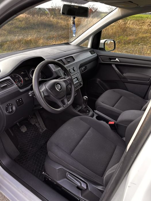 VW Caddy Maxi 7os. 2019 2.0TDi Now rozrząd