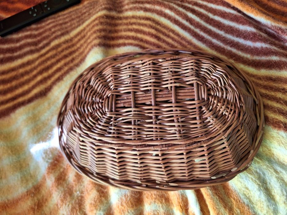 Koszyk/taca wiklinowa