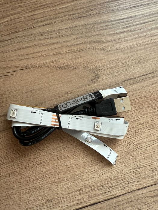 Светодиодная лента RGB с USB и микроконтроллером, світлодіодна лента