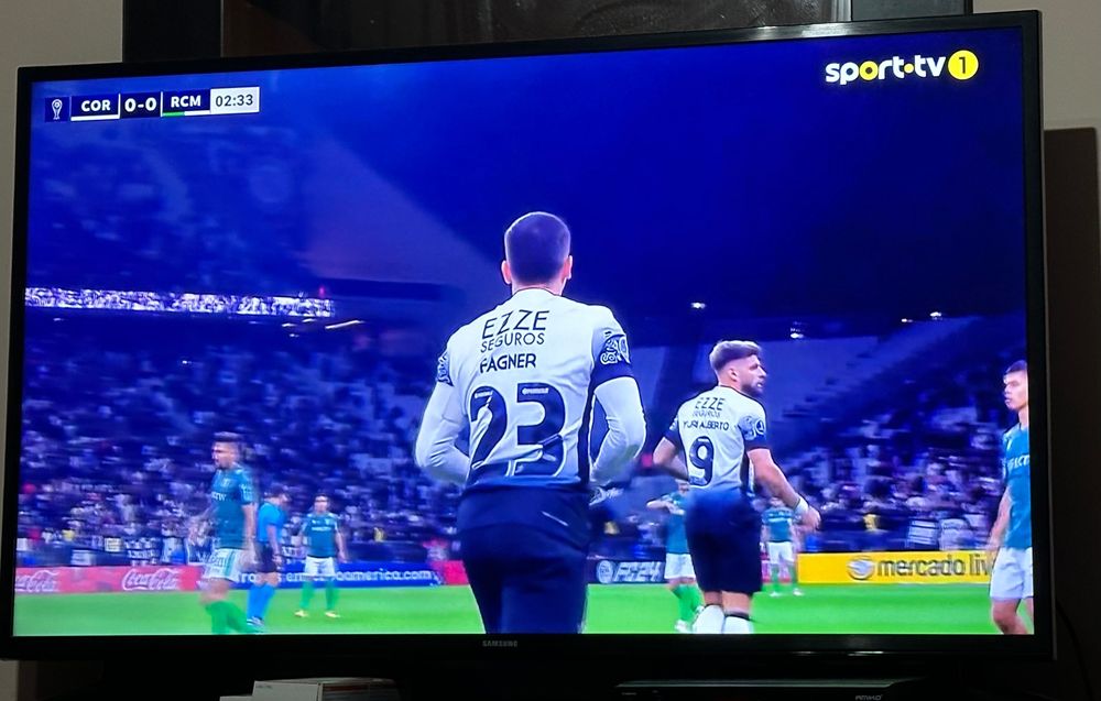 Samsung smart tv 43” ( 109 cm de ecrã na diagonal)