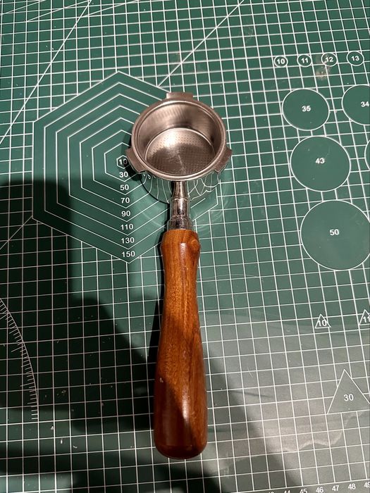 Ekspres kolbowy Delonghi ec685