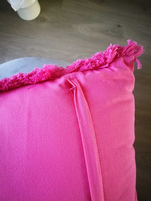 Almofada rosa com estampado