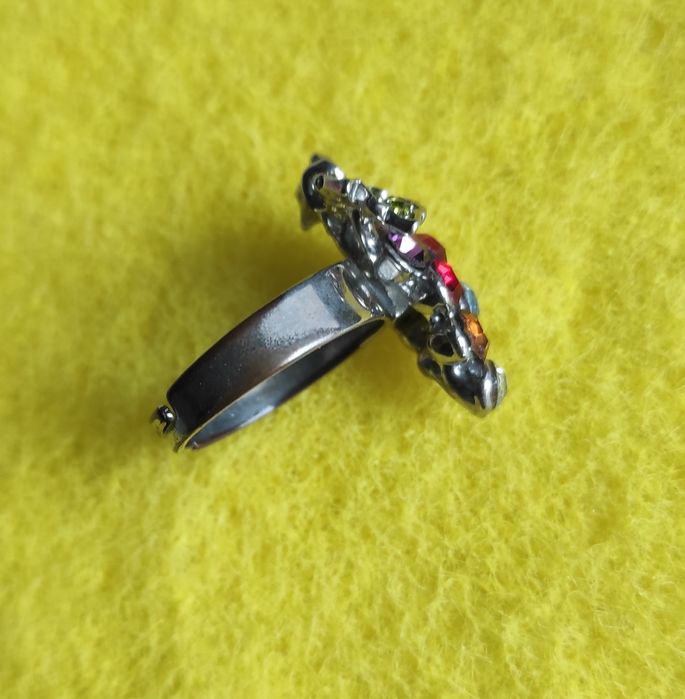 Біжутерія жіноча