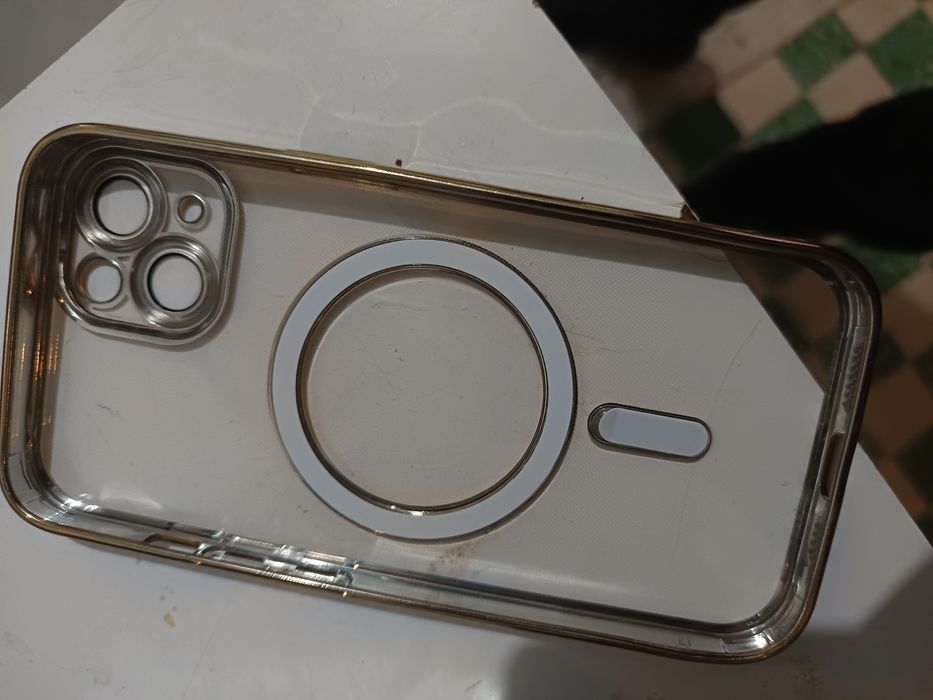 Capa ifhone 13 no plastico