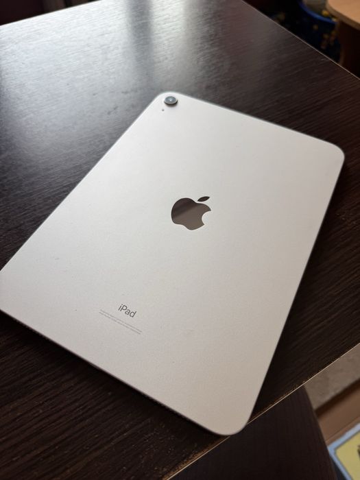 iPad 10 (10.9", 64GB) Silver + чохол-клавіатура + Apple Pencil 1 + перехідник
