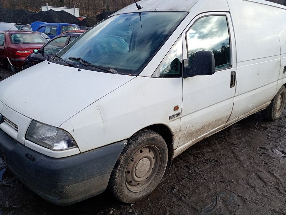 Citroen Jumpy 2.0 d lampa przednia, części transport Fv dostawa