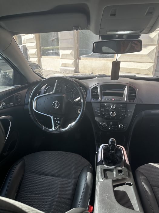 Продам OPEL  INSIGNIA