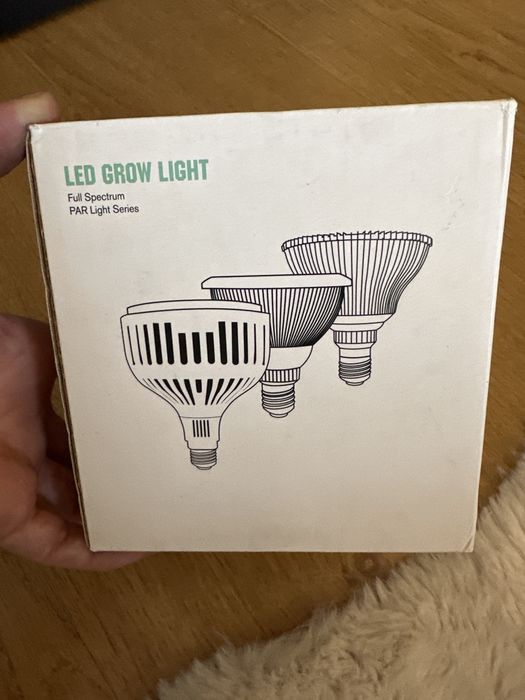 4 Lâmpadas LED Grow Light Full Spectrum PAR + 4 Cabos E27