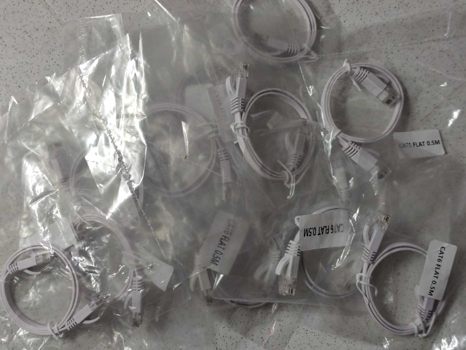 Плоский интернет LAN кабель патчкорд  RJ45. Длина 0,5 м.