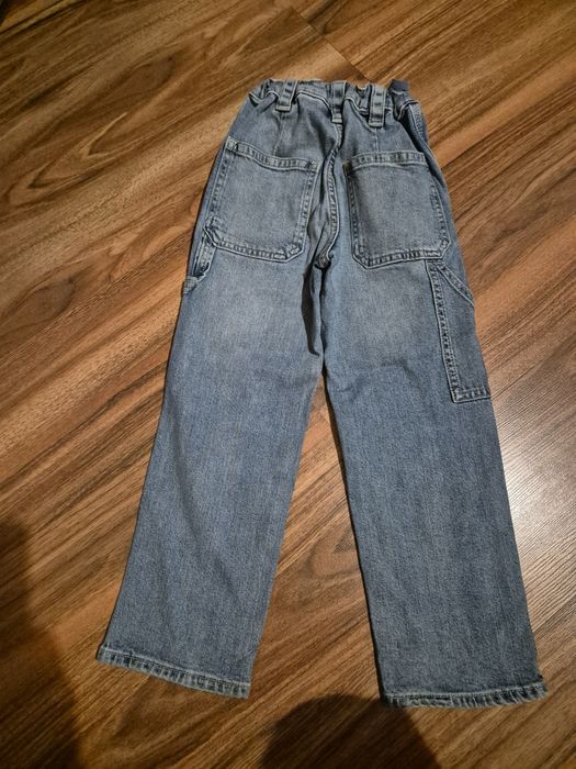 Продам джинси на хлопчика 122 см H&M