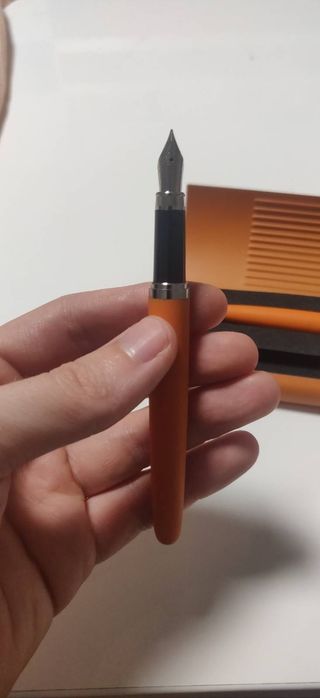 Conjunto de esferográfica e caneta de tinteiro / Fountain Pen - NOVO