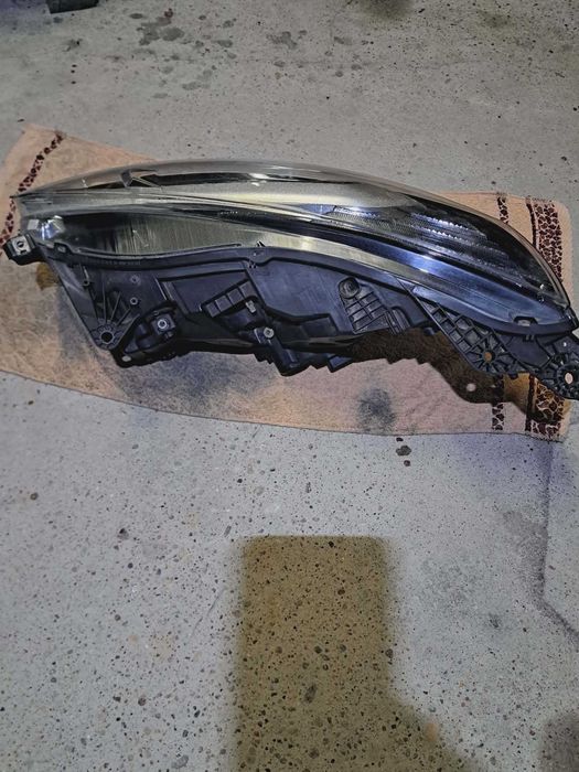 LAMPA prawa przód LED ford s-max MK2