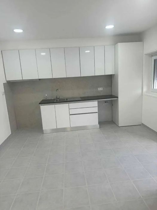 Aluga-se Moradia T2 Seixo-Alvo Olival Gaia