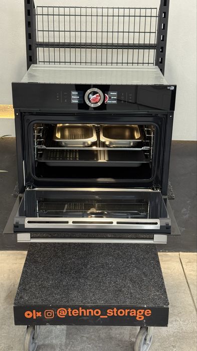 2в1 Вбудована компактна духовка з пароваркою Bosch CSG 656 RB6