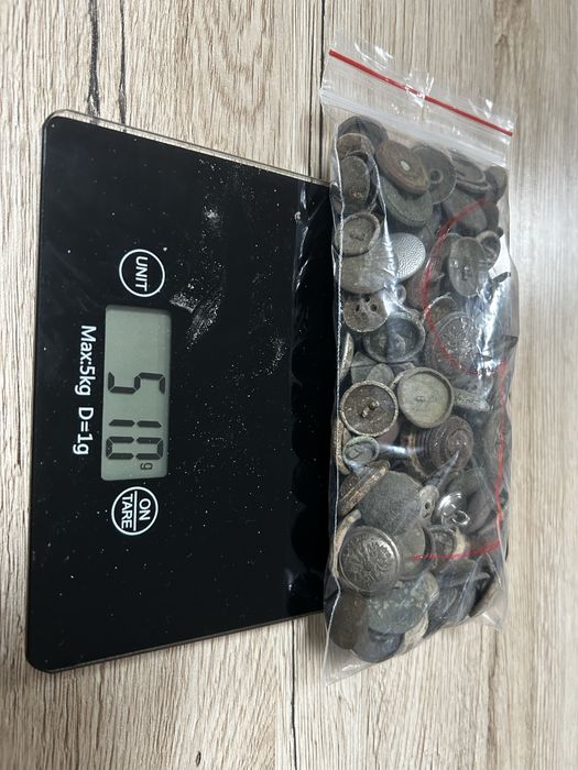 Stare guziki wykopki antyki (5)