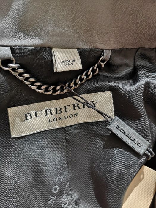 Nowa kurtka z metka" BURBERRY" rozmiar 44