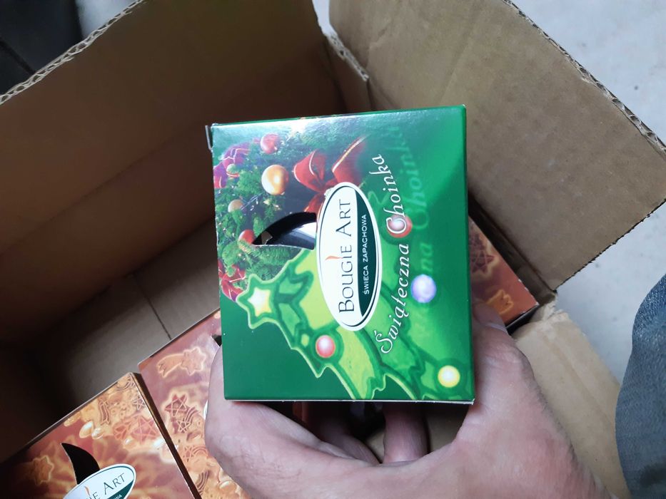 Świeczki ponad 500szt  , świece zapachowe , tealight, Boże Narodzenie