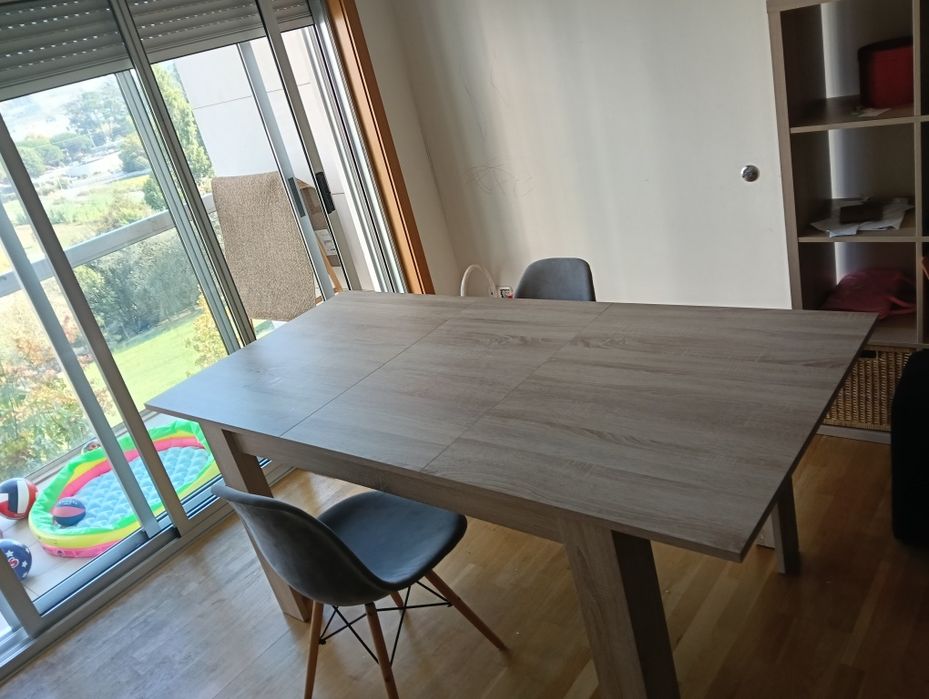 Extendable Dining Table64740202820609121