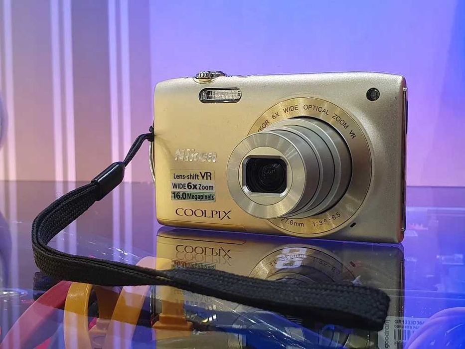 nikon coolpix s3300 - купити фототехніку, відеотехніку - Ціна на