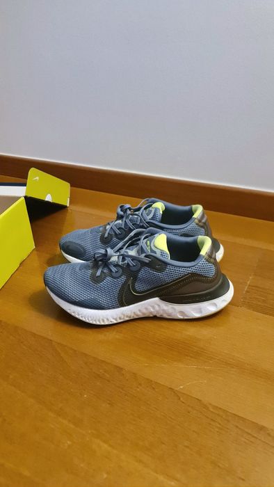 Sapatilhas Nike Renew