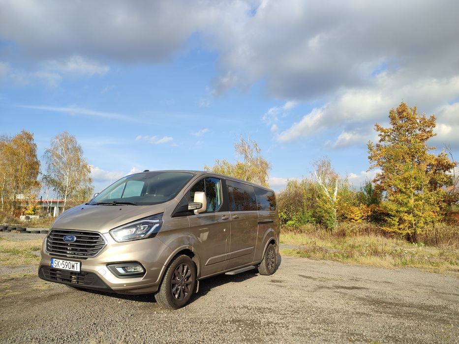 Przewóz osób - wynajem busów i autobusów na 8 - 20 - 30 - 54 - 60 osób