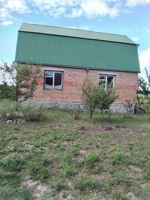 Продам приватний  будинок
