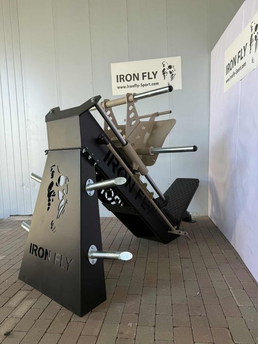 Suwnica do nóg - Polska produkcja, Iron Fly
