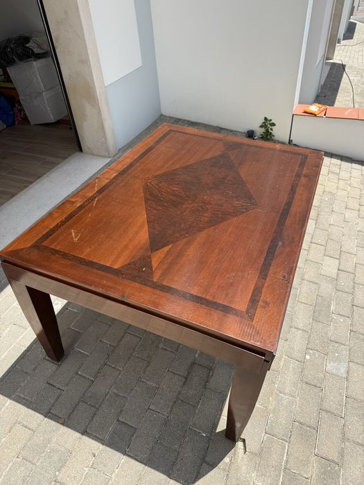 Mesa de Madeira Maciça