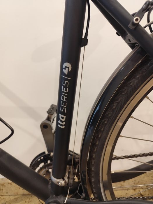 Rower 28 Cube aluminium ultralekki dla wysokiego