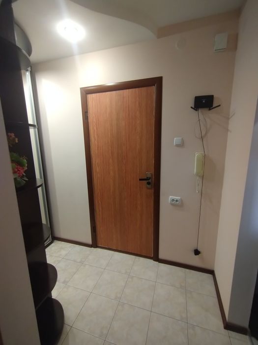 Продам 1- ком.кв-ру с кап.ремонтом,на Песках