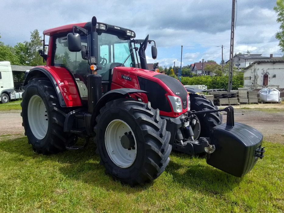 Valtra N143 DIRECT  Nowe opony