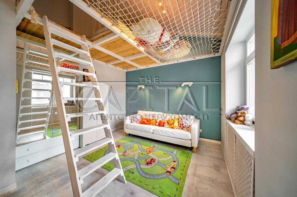 Таунхаус з терасою/газ/на березі річки/КМ Сонячний Луч, Козин