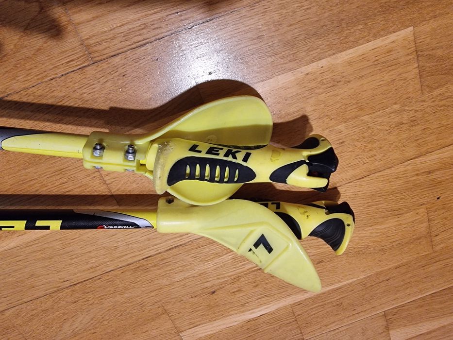 Палкі гірськолижні Lekі World Cup Lite з захистом