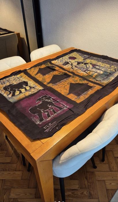 Conjunto de 3 Painéis Têxteis Africanos – Pintados à Mão (Eswatini)