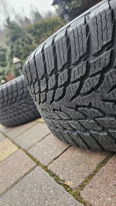 Opony zimowe NOKIAN Snoowproof 215/45 R17
