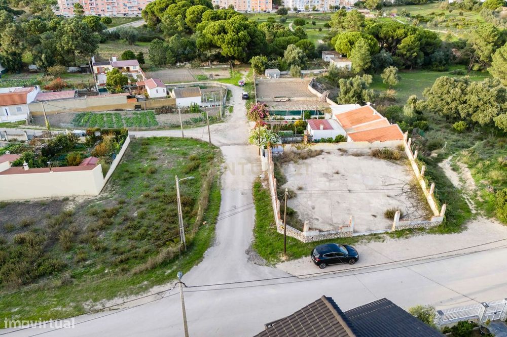 Terreno Urbano de 375m² na Quinta do Sapato, Paio Pires, Seixal — Seixal, Arrentela E Aldeia De Paio Pires, Setúbal