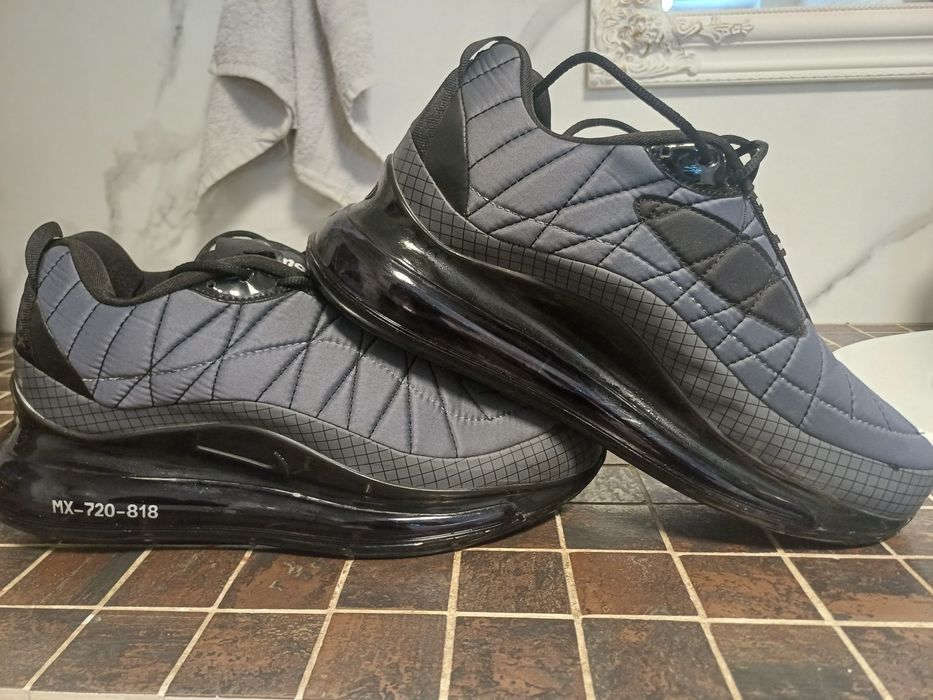 Nike Air Max 720  Оригінал! 45р.-29 см.