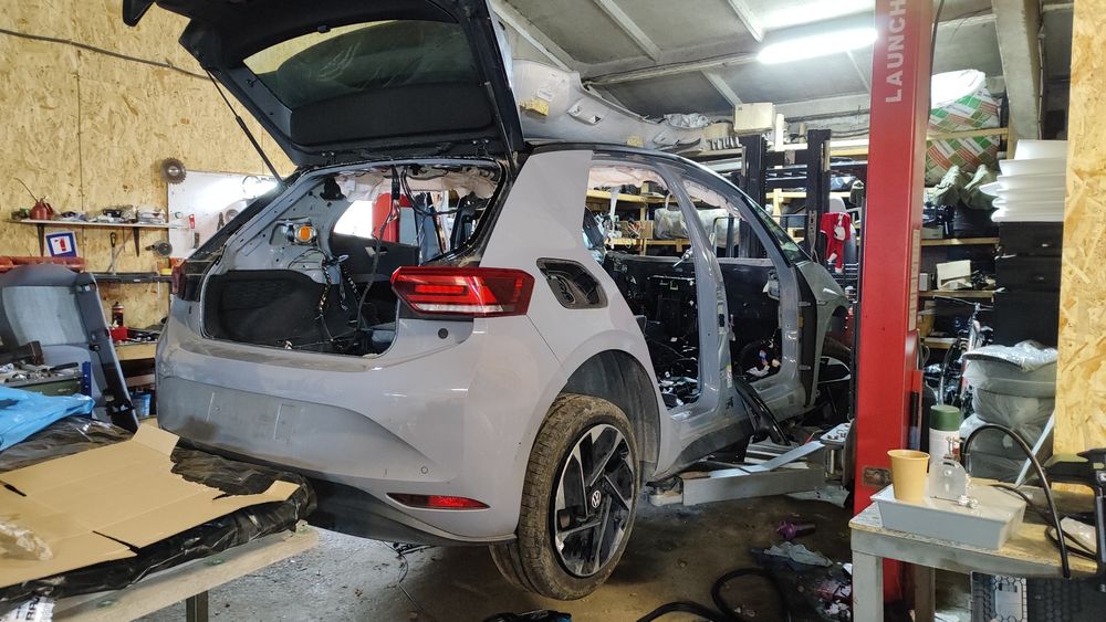 Розборка Volkswagen VW ID.3 запчастини сто шрот