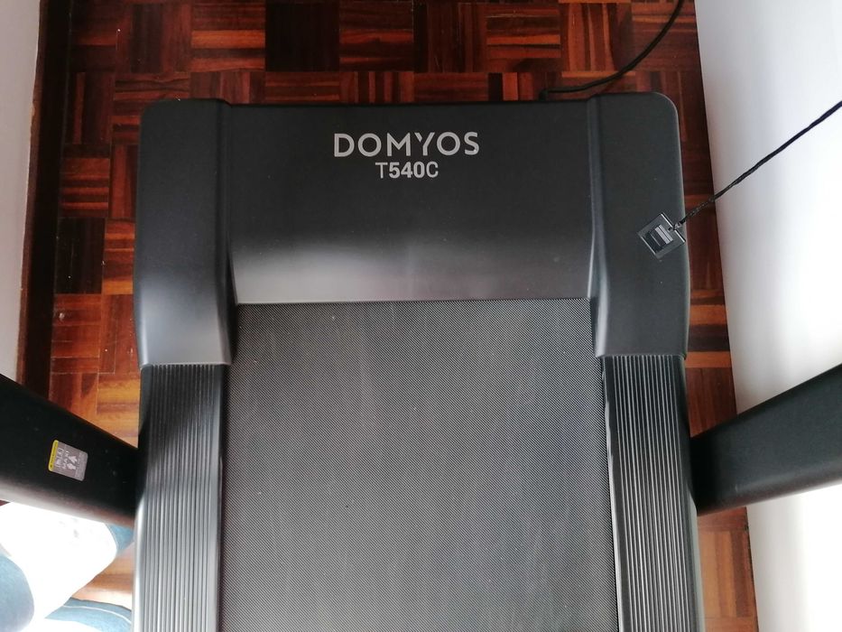 Passadeira Corrida DOMYOS T540C (Dobrável) - Pouco Utilizado