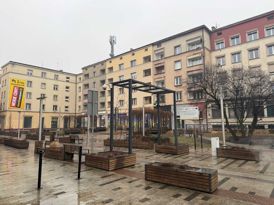 mieszkanie ul. Dworcowa, idealna lokalizacja - do remontu - Więcej