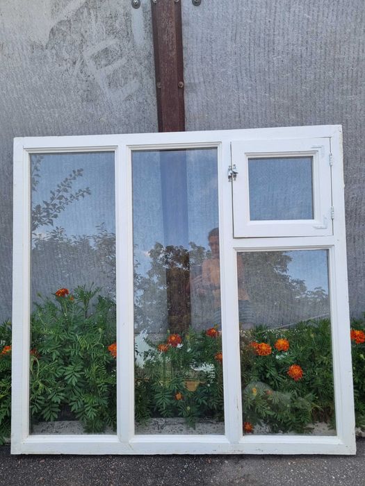 Продам вікна застеклені