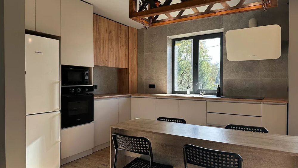 Продаж будинку 104м2 з якісним сучасним ремонтом . с Вовчинець