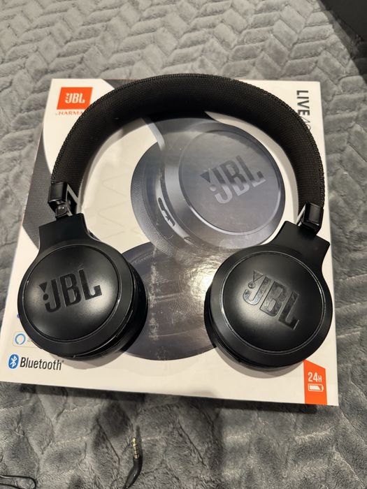 JBL LIVE 400bt наушники