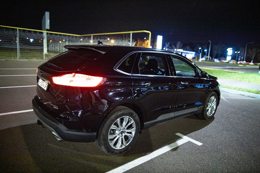 Продам Ford Edge 2020 года 2.0 AWD