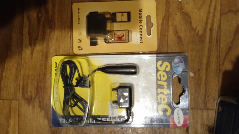 Зарядные устройства Дата кабели. Старые модели. Корпуса.